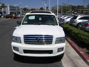 Infiniti QX56