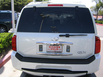 Infiniti QX56