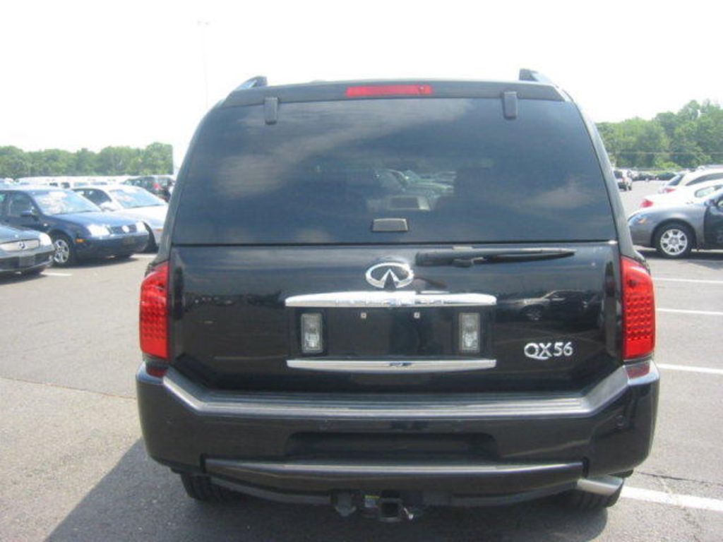 2005 Infiniti QX56