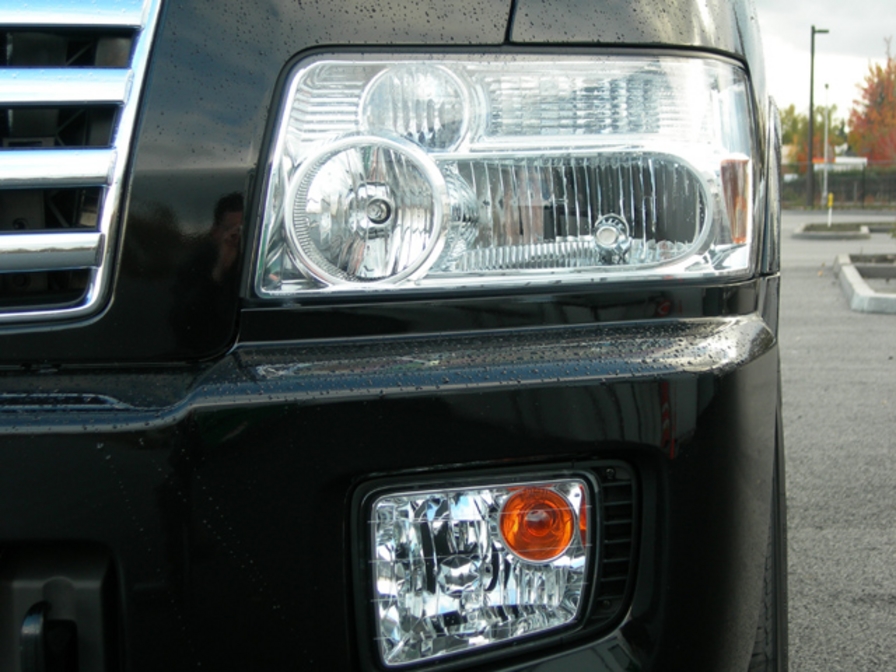 2005 Infiniti QX56 Photos