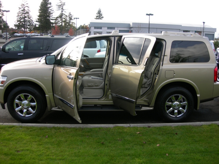 2005 Infiniti QX56 For Sale