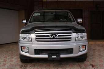2005 Infiniti QX56 Photos