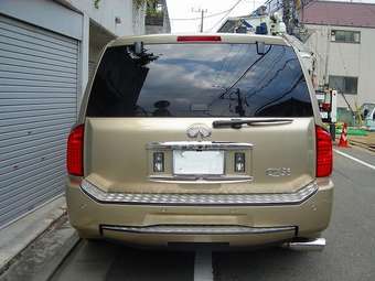 2005 Infiniti QX56 Images