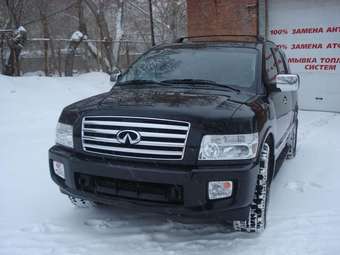 2005 Infiniti QX56 Photos