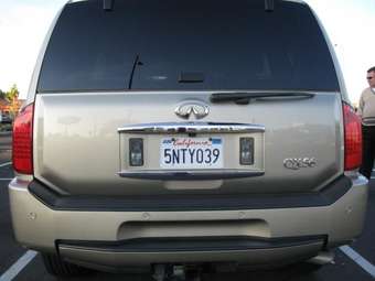 2005 Infiniti QX56 Photos