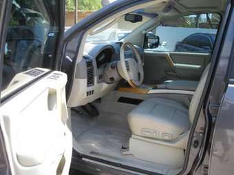 2005 Infiniti QX56 Pictures