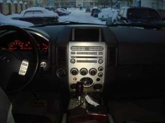 2005 Infiniti QX56 Wallpapers