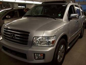 2005 Infiniti QX56 Images