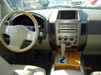 2005 Infiniti QX56 Images