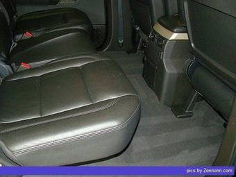 2005 Infiniti QX56 Wallpapers