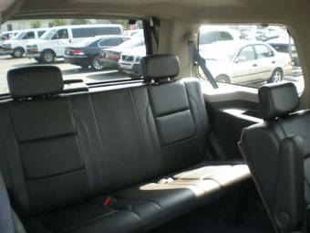 2005 Infiniti QX56 Images