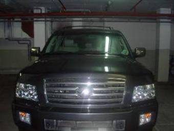 2005 Infiniti QX56 Photos
