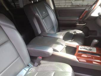 2005 Infiniti QX56 Photos
