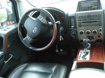 2005 Infiniti QX56 Photos