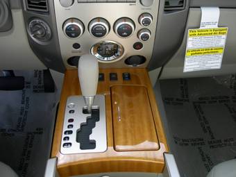 2006 Infiniti QX56 Images