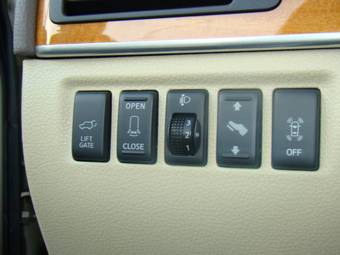 2009 Infiniti QX56 Pictures