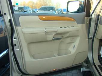 2009 Infiniti QX56 Wallpapers