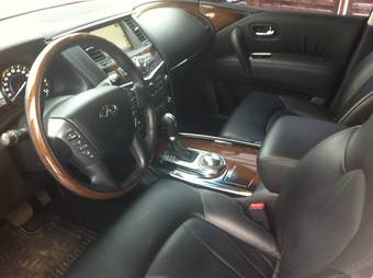 2010 Infiniti QX56 Pictures