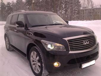 2010 Infiniti QX56 Photos