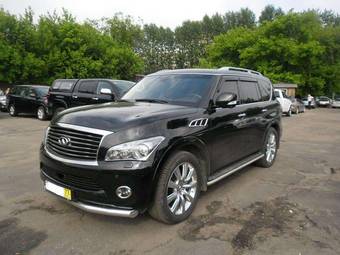 2010 Infiniti QX56 Photos