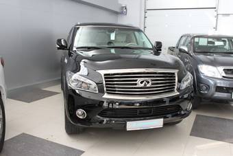 2011 Infiniti QX56 Photos