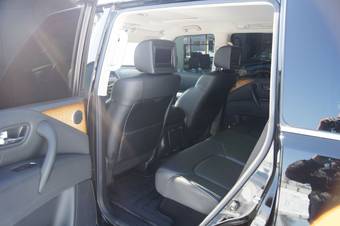 2011 Infiniti QX56 Pics