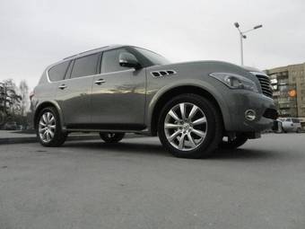 2011 Infiniti QX56 Pictures