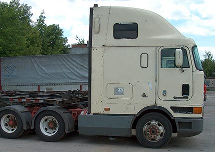 1998 International 9800