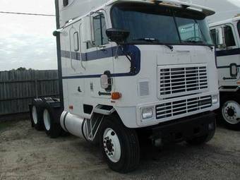 1999 International 9800