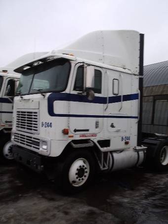 1999 International 9800