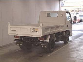 2003 Isuzu Amigo Photos