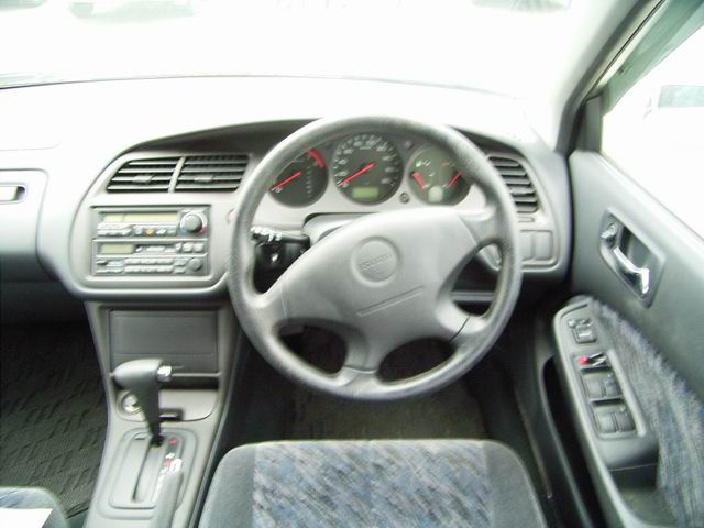 1999 Isuzu Aska Pictures