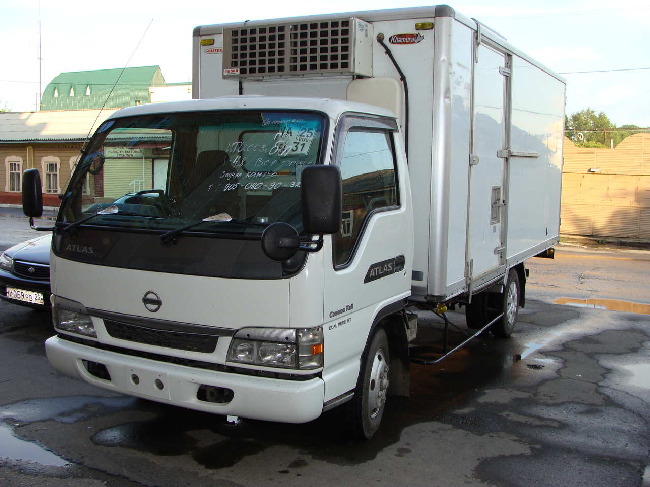 2003 Isuzu Aska