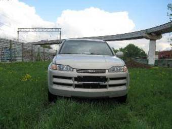 2002 Isuzu Axiom Pictures