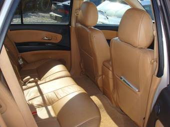 2002 Isuzu Axiom Photos