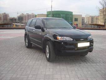 2003 Isuzu Axiom Pictures