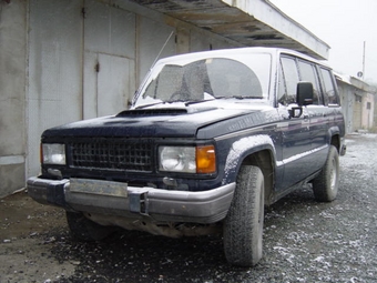 1989 Isuzu Bighorn