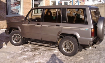 1990 Isuzu Bighorn