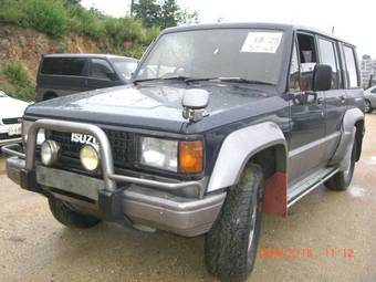 1991 Isuzu Bighorn Photos