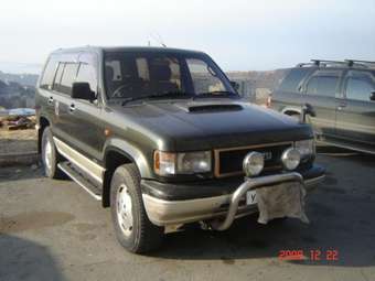 1993 Isuzu Bighorn Pictures