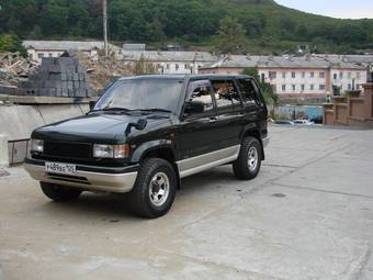 1993 Isuzu Bighorn Pictures