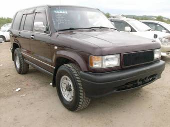 1993 Isuzu Bighorn Photos