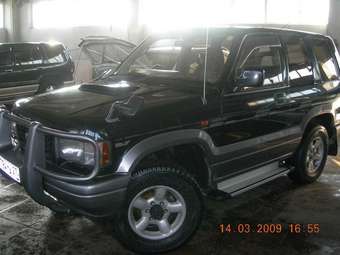 1994 Isuzu Bighorn Pictures