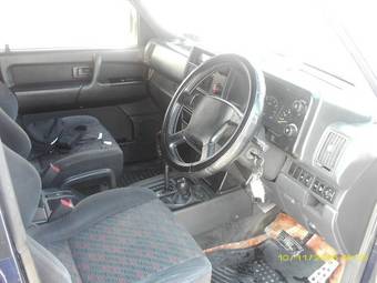 1994 Isuzu Bighorn Pictures