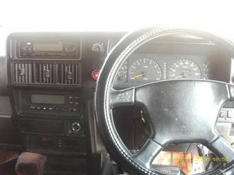 1994 Isuzu Bighorn Photos