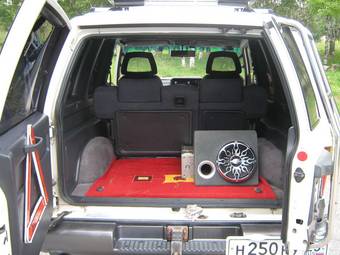 1994 Isuzu Bighorn Photos