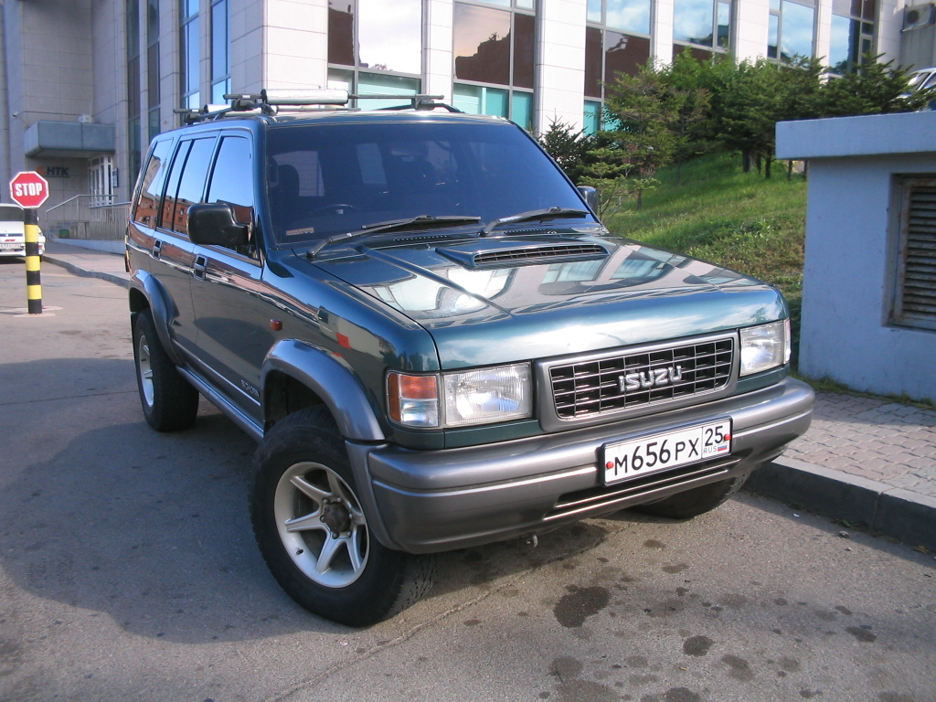 1995 Isuzu Bighorn