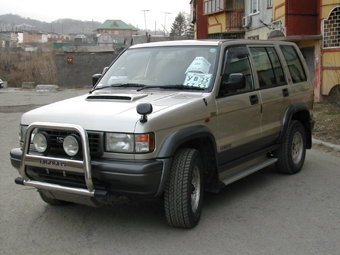 1995 Isuzu Bighorn