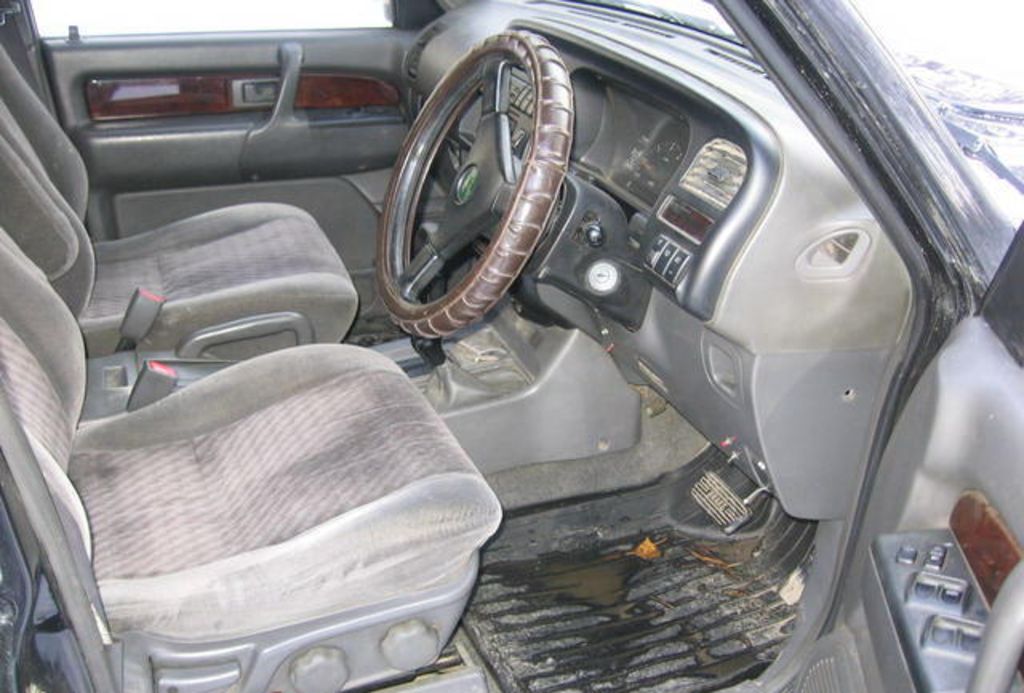 1995 Isuzu Bighorn