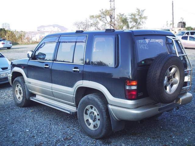 1995 Isuzu Bighorn
